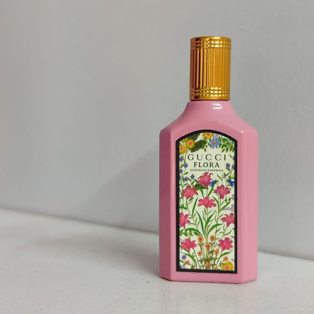 0.16 oz/ 5 mL Gucci Flora Gorgeous Gardenia Eau de Parfum*