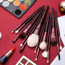 Cargar imagen en el visor de la galería, Splendid Series-15 PCS Classic Makeup Brush Set RED
